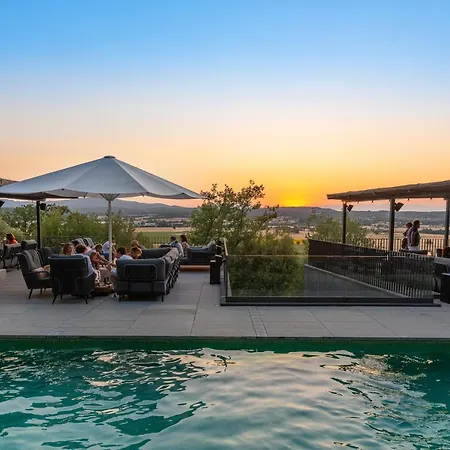 Castell D'emporda Hotell 4*