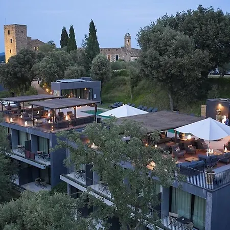 Castell D'emporda Hotel