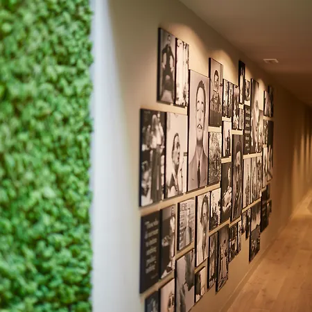 Castell D'emporda Hotel 4*