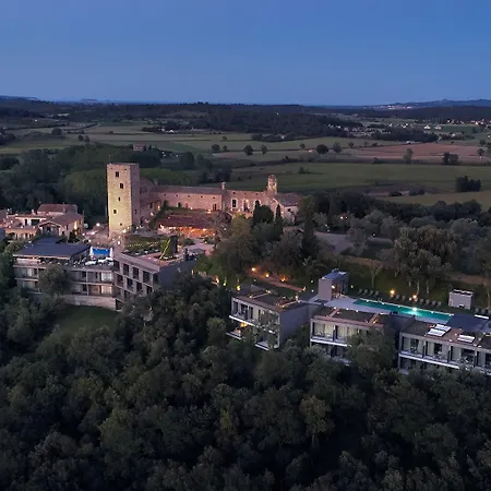 Castell D'emporda 4*