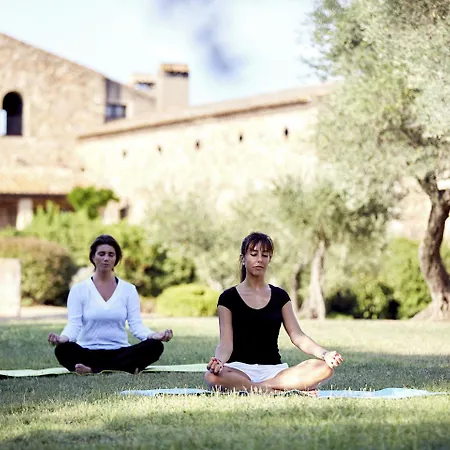 Castell D'emporda Hotel 4*